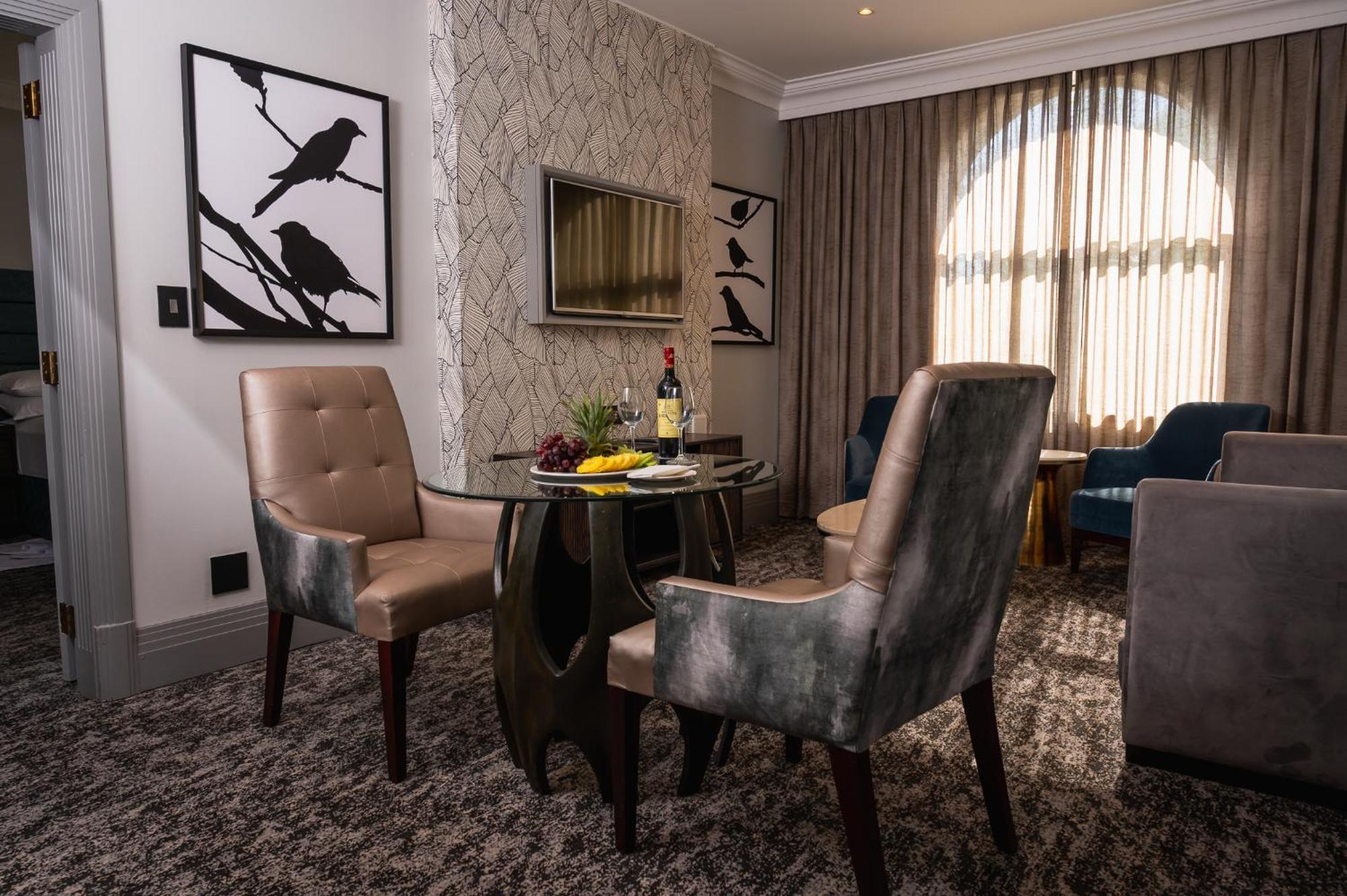 Golden Horse Hotel 4*