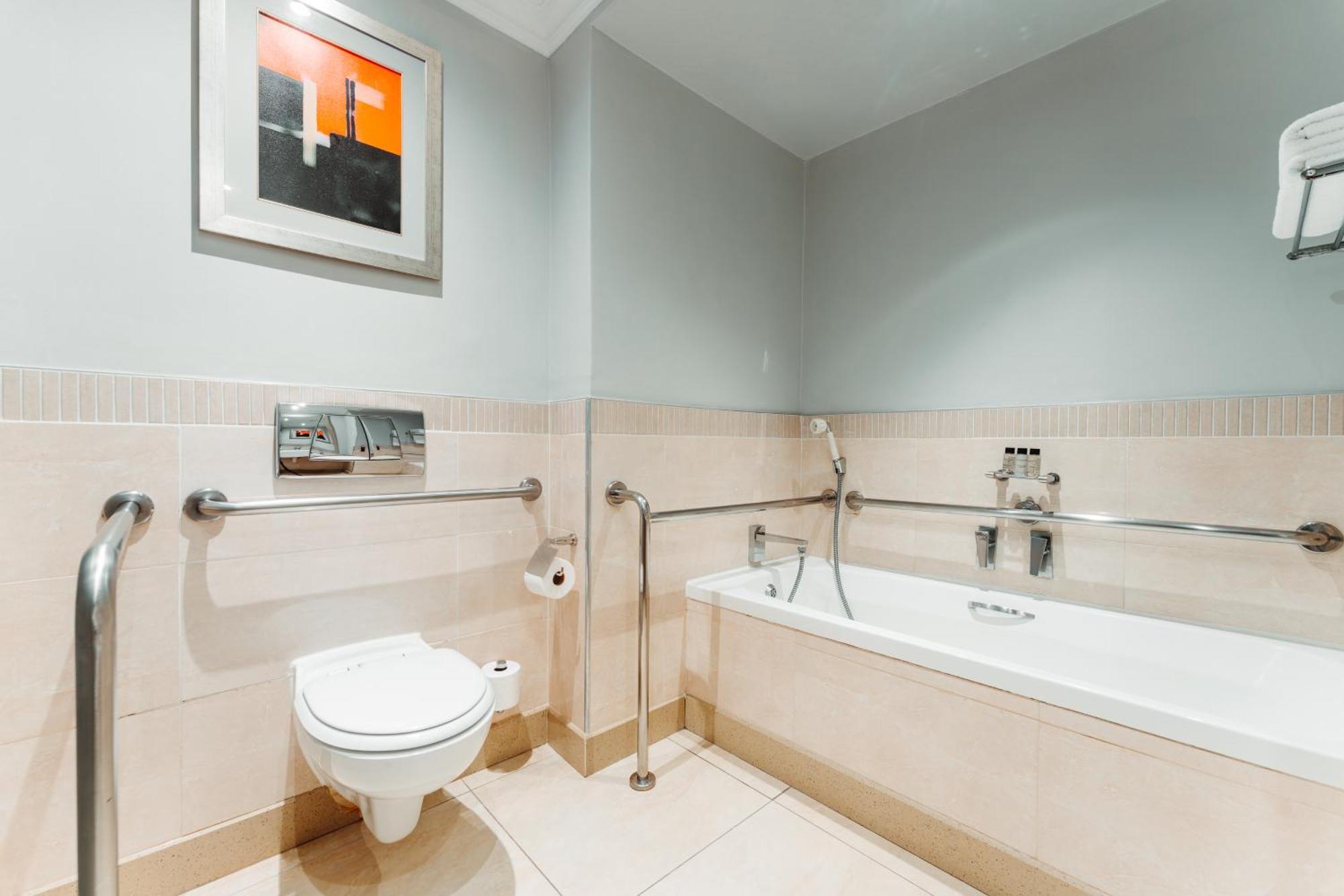 Golden Horse Hotel 4*