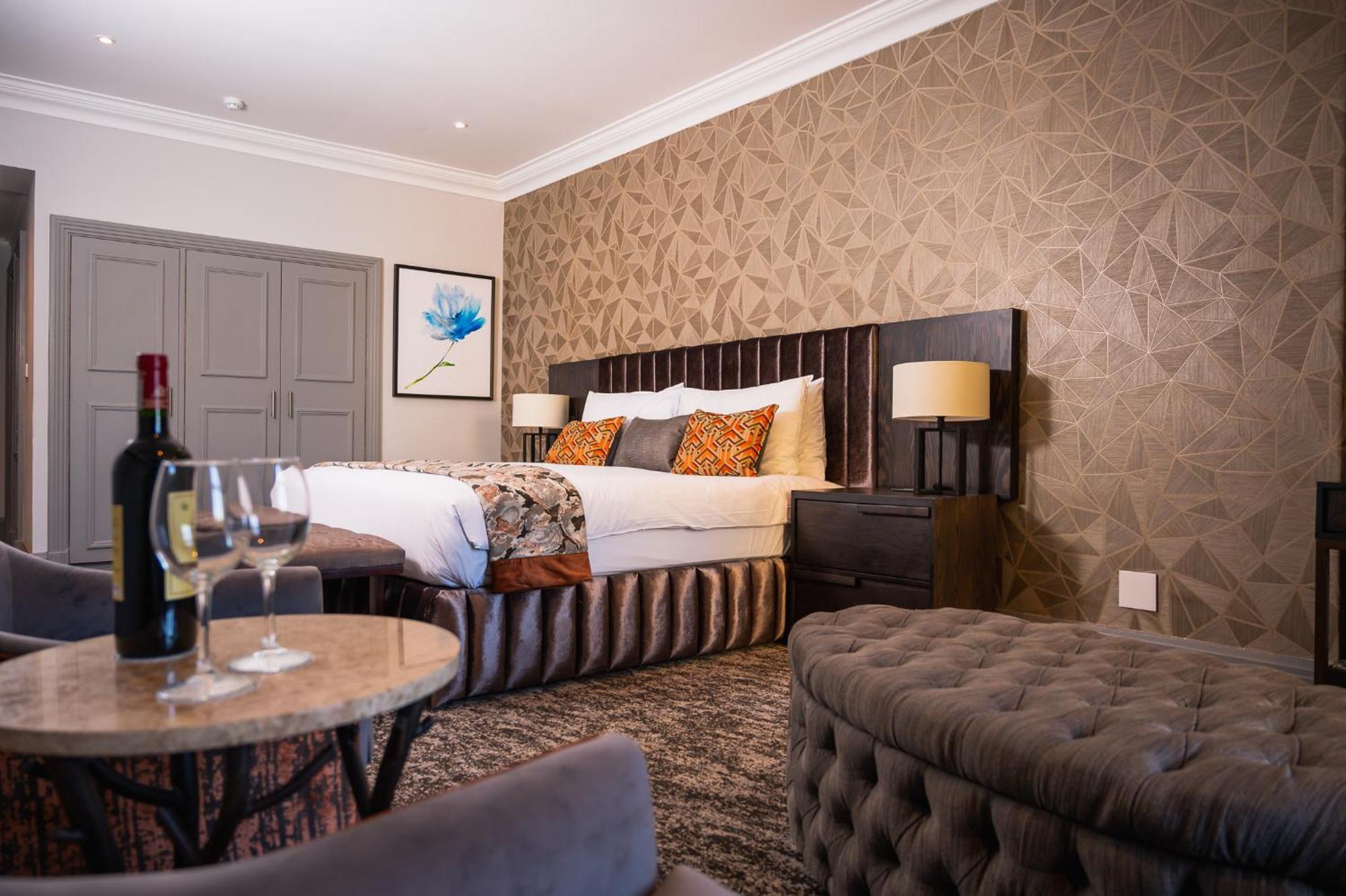 Hotel Golden Horse 4*
